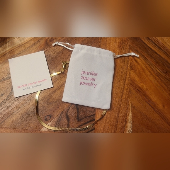 NWT Jennifer Zeuner Allie Gold Herringbone Necklace in 14 k Gold plated - Picture 3 of 3